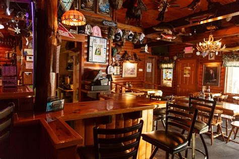 black bear bar minocqua